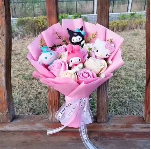 Ramo de flores Kitty & Friends - Personajes Sanrio